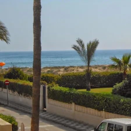 Deltamar Solo Familias Serviplaya アパート *