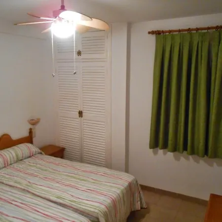 Deltamar Solo Familias Serviplaya Apartman *